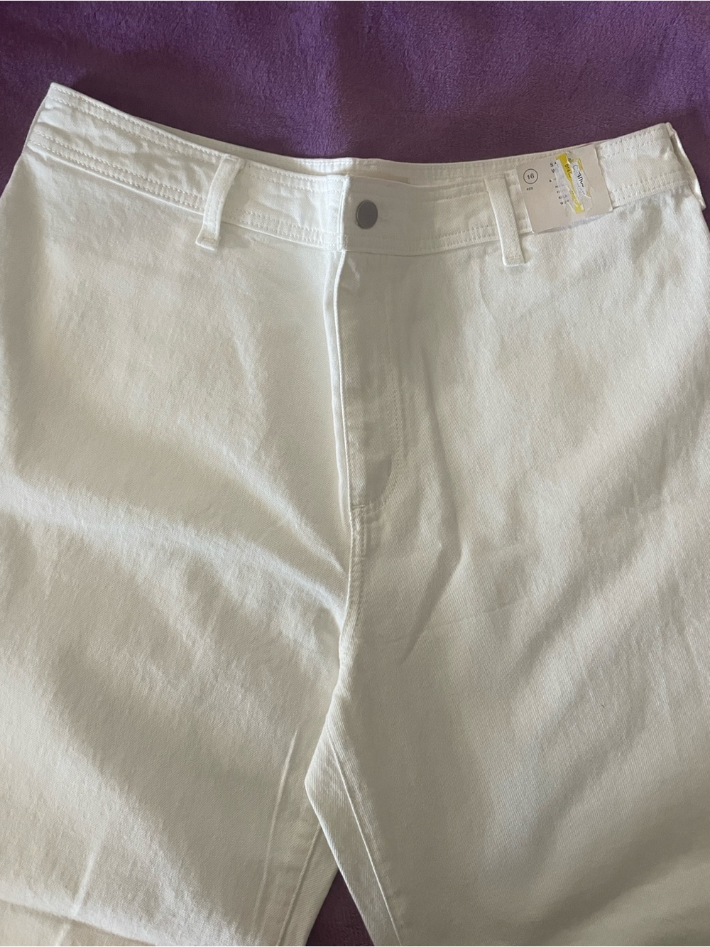Universal Thread White Wide Leg Jeans